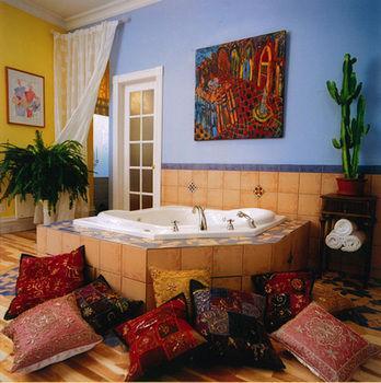 Les Bons Matins 3* Montréal